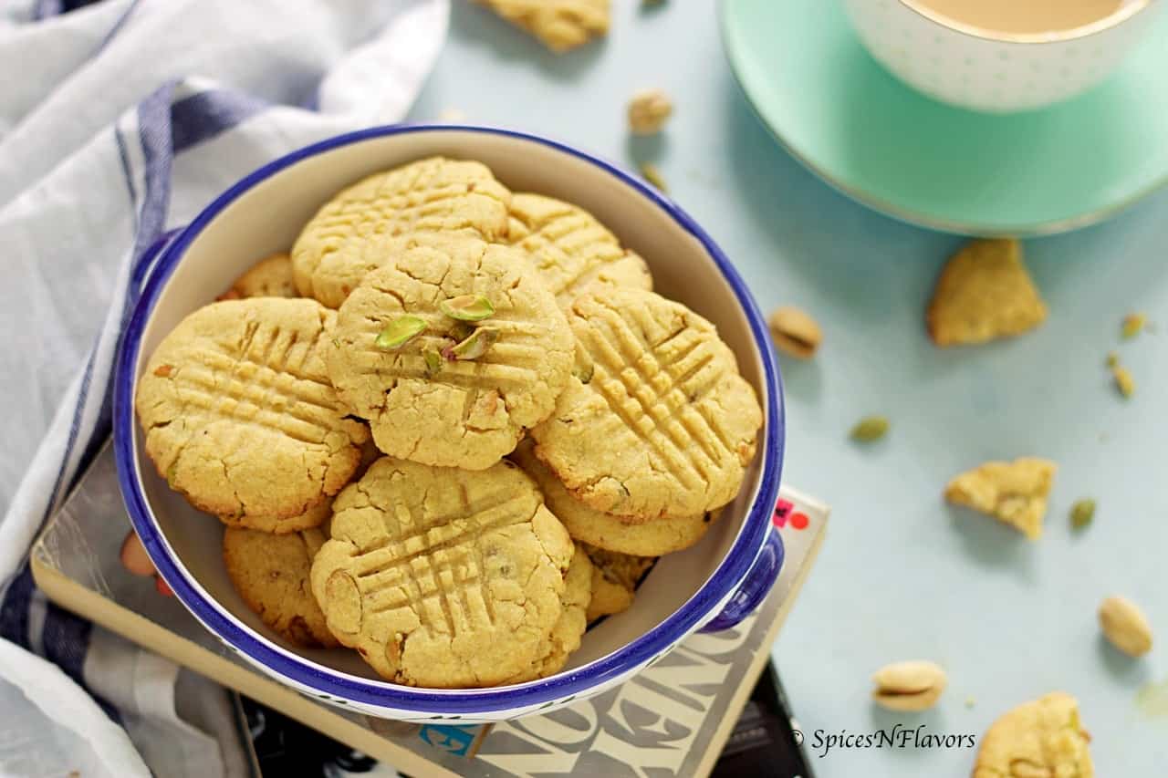 cardamom and pistachio whole wheat biscuits cookies atta biscuits in cooker biscuits in cooker easy beginners baking
