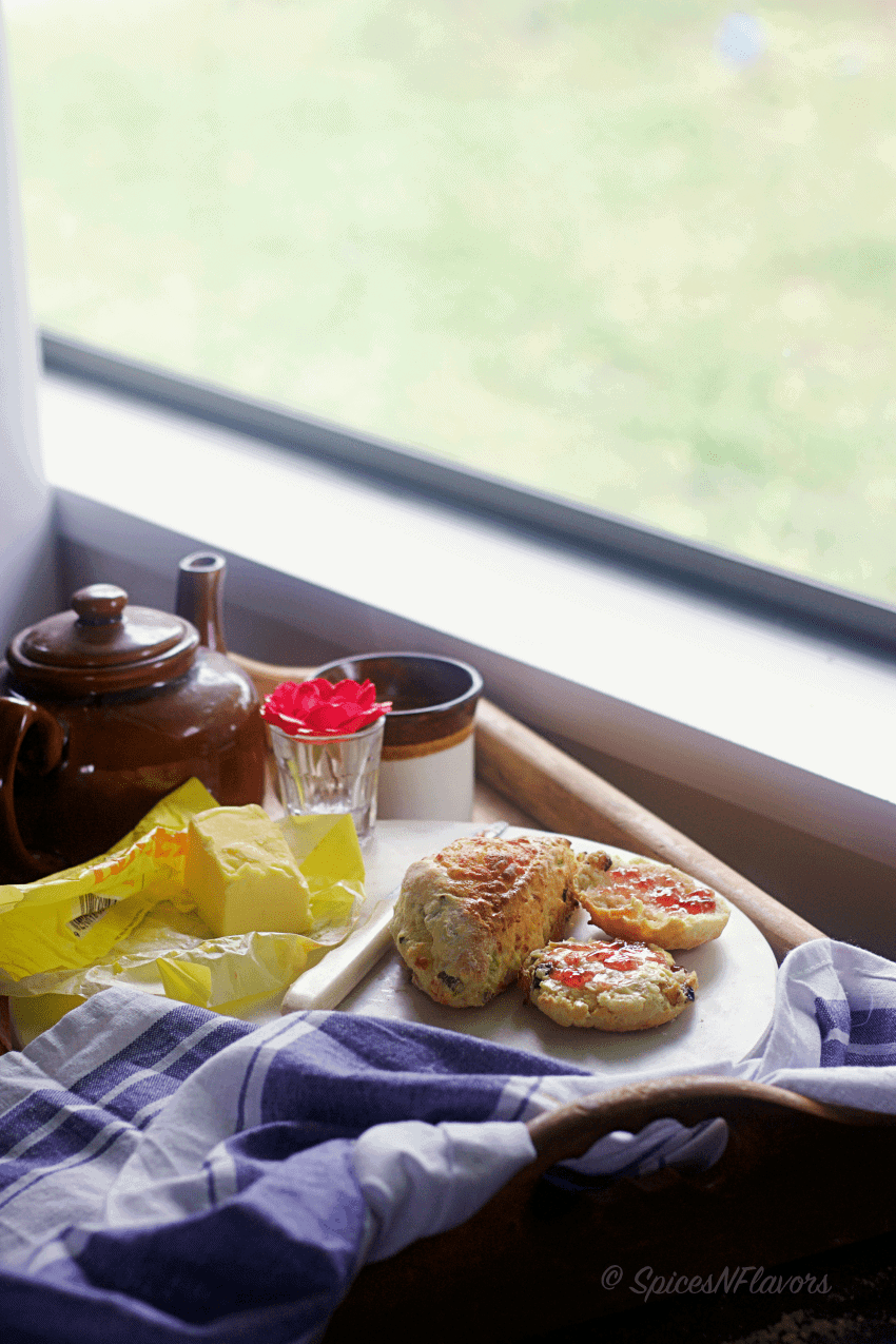 scones image from best breakfast bake post