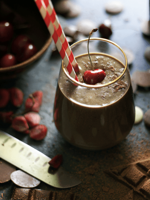 black-forest-cake-smoothie