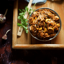 kaju-mushroom-masala- south-indian-style-curry