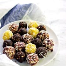 3 Healthy Energy Balls recipe ideas cranberry vanilla lemon coconut brownie cocoa powder