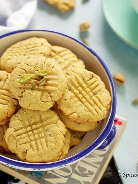 cardamom and pistachio whole wheat biscuits cookies atta biscuits in cooker biscuits in cooker easy beginners baking