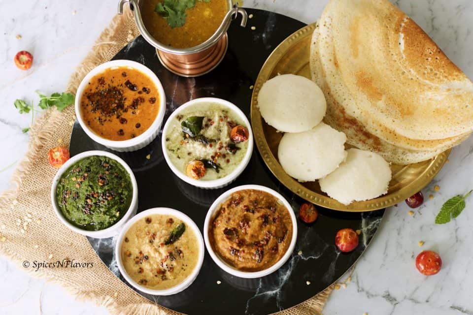 5 South Indian Chutney recipes for Idli, Dosa - Spices N Flavors
