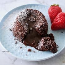 eggless choco lava cake in pressure cooker and oven, dominos chocolate lava cake dominos choco lave cake lava cake #lavacake #dominos #dominospizza #chocolatecake #egglesscake #egglesschocolatelavacake