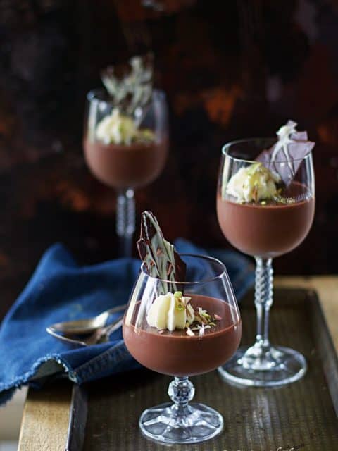 chocolate pudding, creamy chocolate pudding, how to make chocolate pudding at home, how to make chocolate pudding without gelatin, how to make chocolate pudding without agar agar, no agar agar pudding recipe, valentine's day desserts, valentine's day recipes,