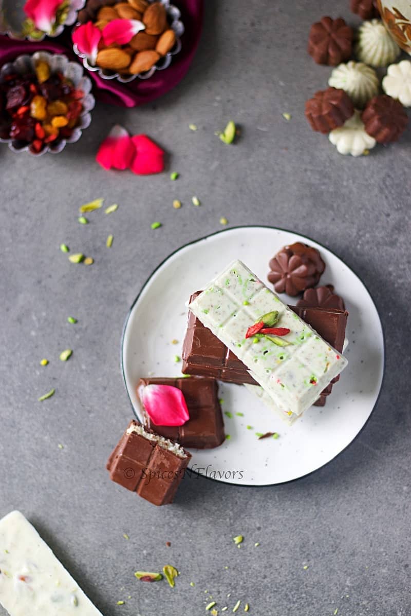 Homemade Artisan Chocolate Bars - Glamour and Sugar