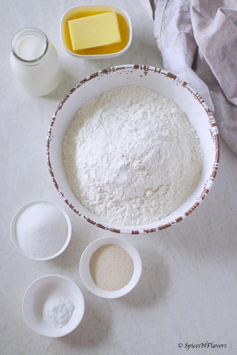 ingredients image of the bread recipe