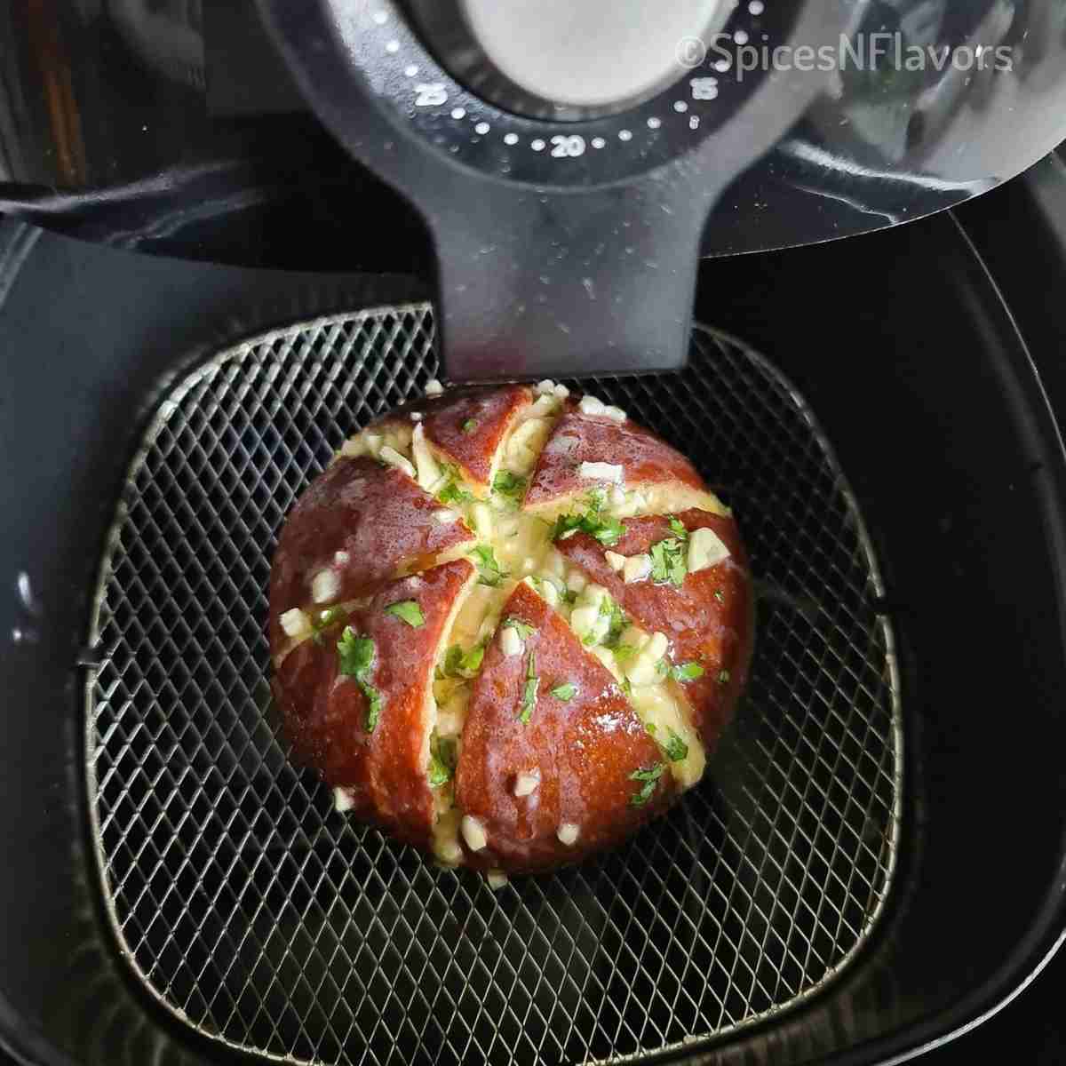 how to bake the bread in air fryer
