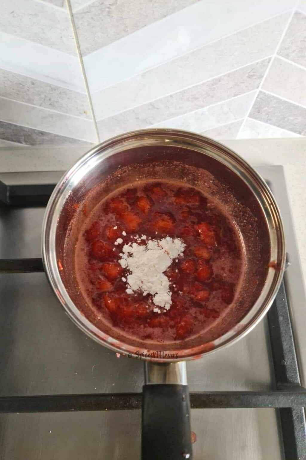 How to make Strawberry Filling for cakes Spices N Flavors