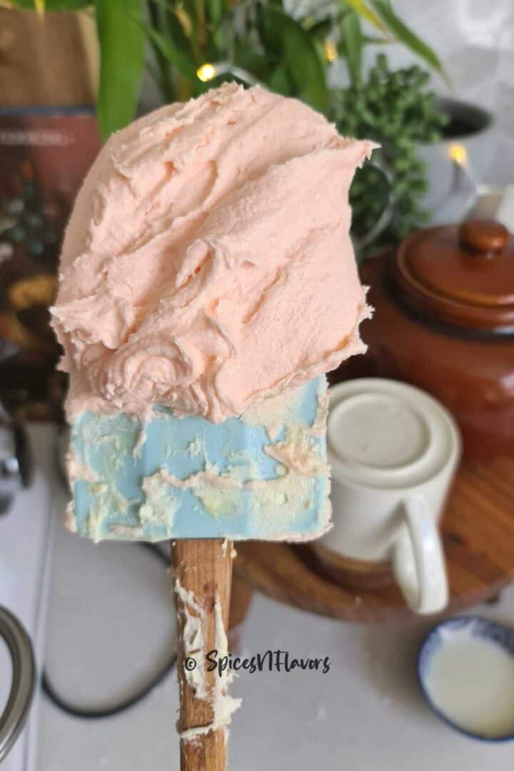 Buttercream frosting for Cutout Cookies that hardens Spices N Flavors