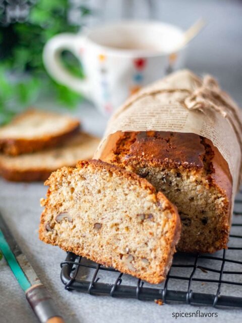 Easy and Moist Eggless Banana Bread recipe with mayo